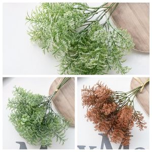 Dekorativa blommor 6pc Artificial Wormwood Plant lämplig för bröllop Diy Windows -hemdekorationsdekoration