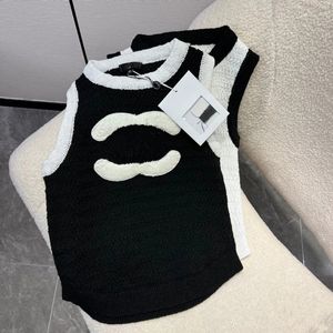 Moda Marka Kadın Kolsuz Bluz 2023 Lüks Yeni Kadın Kazak Çivi Boncuk Harf 2 C Nakış Kadın Kolsuz Tank Top Eğlence Yoga Kanalı Açık Kazak Tees