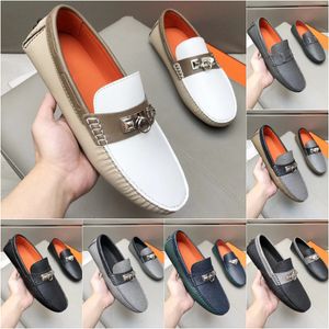 CQ 17 Model Loafers Tasarımcı Sıradan Ayakkabılar Erkekler Yeni Moda Sapatos Maskulino Erkek Mokasin Siyah Tek Adımlı Ayakkabı Lüks Nefes Alabilir Özel 38-45