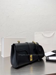 C fashion new ladies bag shoulder bag modern fashion crossbody bag underarm bag zipper handbag black calfskin small square bag size 25 * 19CM