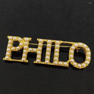 Brooches 50pcs Sorority Fraternity Arrival White Inlaid Pearls Greek PHILO Metal Letter Phllo Fashion Brooch