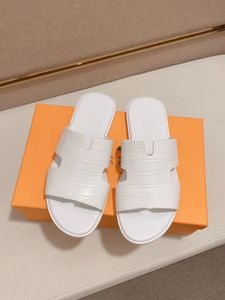23 Designer Summen Men Sandal Sipper Boys Fashion Paris Slides Heritage Calfskin Casual Shoe Sandals Wysoka jakość Izmir Flip Flop Man Large Size 38-46
