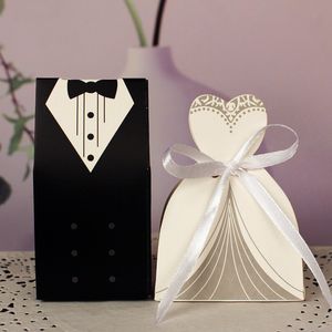 ギフトラップ100pcsブライダルギフトケースバッグGroom Tuxedo Dress Gown Paper Mariage Boda Decoration Bomboniere Ribbon Wedding Cave Candy Boxes 230316