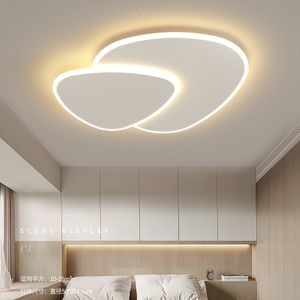 Luzes de teto de quarto moderno Cadelier de decoração de casa branca para a sala de estar para refeições para bebês para refeições para refeições internas com remoto