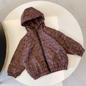 Jacke Kapuzenpullover Designer Luxus Junge Mädchen Baumwolle Reißverschluss dünner Stil Kapuzenpullover Baby Kleinkind Kinder langärmeliges Oberteil Frühlings- und Herbstjacke Babykleidung 100 cm–150 cm A10