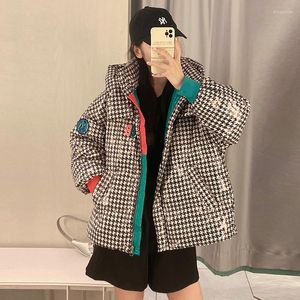 Women's Trench Coats Houndstooth Women's 2023 Winter Black And Classic Contrast Design Sense White Duck Down Bread Jacket Trend