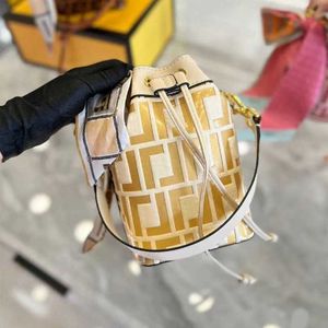 Сумки для ведра дизайнерские сумки женщины кожаная сумка для плеча винтажные цвета