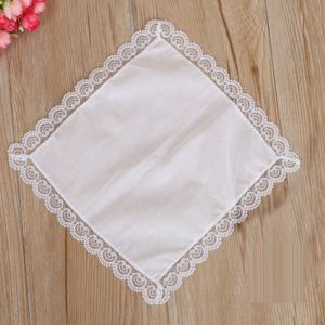 Bröllopsdekorationer Pure White With Lace Plain Diy Print Draw Hankies Cotton Handdukar Pocket Square 25x25 cm