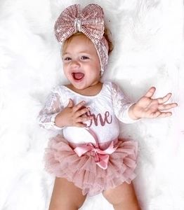 Clothing Sets Baby Girls My First Birthday Outfits Cute Long Sleeve Floral Lace Romper Tutu Skirt Headband Set 0-30Months 230317