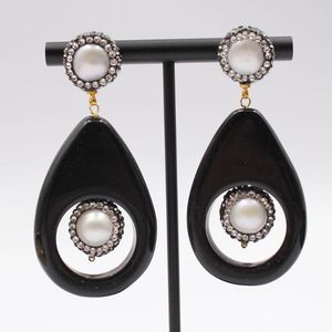 Orecchini pendenti con perla bianca naturale CZ pavimentato in onice nero a goccia per gioielli da donna