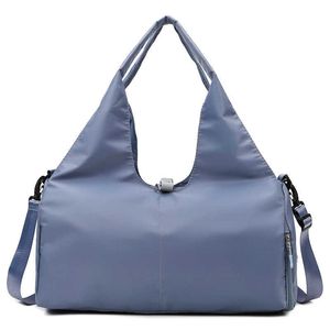 Duffle Bagss Новая дорожная сумка Портативная сетчатая красная сумка для хранения на коротких дистанциях Фитнес-упражнения на плечах Йога Плавание С принтом 230316