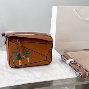 Loewss bulmaca çanta Tasarımcısı Çanta Kadın Tek Omuz Moda çantalar Deri Geometrik Taşınabilir Çapraz Çapraz Çanta Lüks Kadın tote çanta