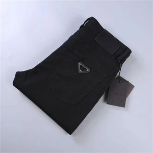 designer masculino Jeans Elasticity Jean Hombre calças Calças de luxo de marca de moda masculina e feminina Calças jeans de marca de tendência Calças de motocicleta masculinas skinny LOGO 005