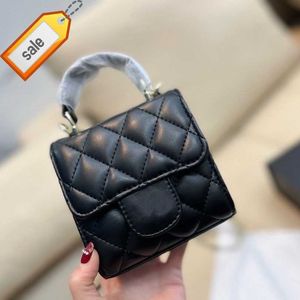 Luxury Luxury Designer Handbag Bag Female New Fangpangzi Chain Portable Small Xiangling Lattice Single Shoulder Diagonal Net Red Women's Bag Factory Direct Sales