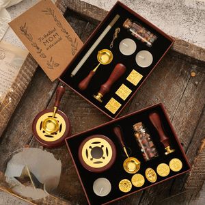 Stamps Retro Christmas Elk Stamp Head Wax Particle Set Creative Fire Paint Seal Handle Scoop for DIY Hand Account Envelope Decoration 230317