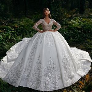 Luxury Ball Gown Lace Sequined Wedding Dress Custom Made V Neck Lace Appliques Beaded Bride Gowns Arabic Dubai Vestido De Novia 2023