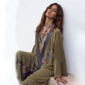 Abiti casual Abiti Boho Hippie Chic Vintage ricamo floreale Cardigan Beach Trip Kimono Pareo Manica lunga Copricapo Abito lungo 230316