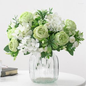 Dekorativa blommor Vit Silk Bouquet Artificial Forest Hydrangea Peony Bud Wedding Bride Hand Buquets Home Garden Desktop Fake Flower