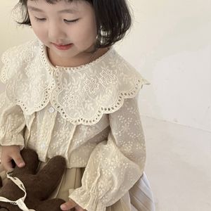 Kids Shirts Spring Autumn baby girls lace Hollow out shirts 2-7 Years Girl cotton embroidery Lapel long sleeve blouses Tops 230317