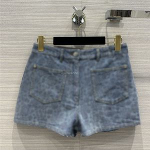 23SS FW kadın tasarımcı şortlu kot pantolon ile Camellia mektup deseni kadın yüksek son Milan pist markası kovboy gündelik forma koşu denge denim hotty hotty hotty hotty