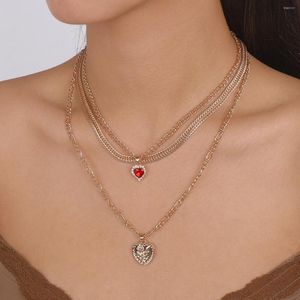 Choker Flower Pattern Alloy Heart Pendant Necklace For Women Clavicle Chain Layered Necklaces Female 2023 Fashion Jewelry
