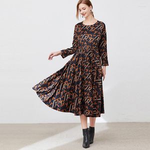 Lässige Kleider Herbst Winter Damen Little French Vintage Kleid Mode Sammeln Taille Zeigen Dünner Rundhalsausschnitt Langarm A-Linie Elegant