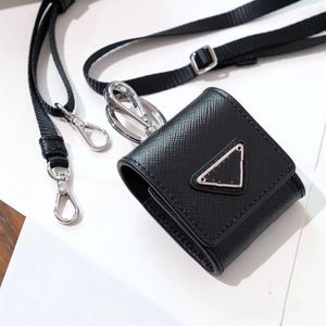 2021 European and American Women Keychains new black Khaki letter cosmetic bag dressing desk storage 098314e