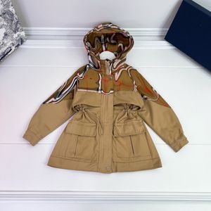 2023 giacca con cappuccio per bambini vento e protezione solare giacche di marca ragazzi sottili giacca per bambini maniche lunghe estate