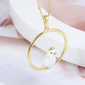 Anhänger Halsketten Europäischer und amerikanischer Schmuck Persönlichkeit Handbemalte Emaille Farbe Glasur Dreidimensionaler niedlicher weißer Vogel Gold Ring Hals