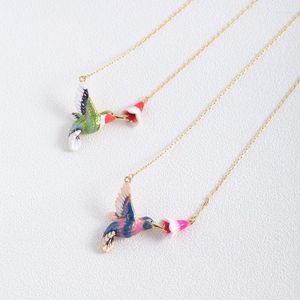 Pendant Necklaces European And American Hand-painted Enamel Glaze Three-dimensional Realistic Cute Hummingbird Flower Necklace Collarbone