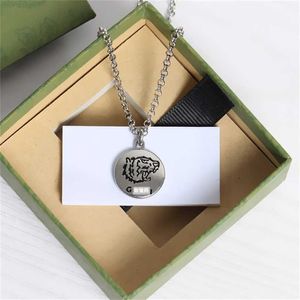 2023 Designer New jewelry Gu fearless Necklace men's and women's personality fashion brand Tiger head used double sweater chain