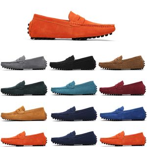 Högkvalitativa icke-varumärken män Casual Suede Shoe Mens Slip on Lazy Leather Shoe 38-45 Svart