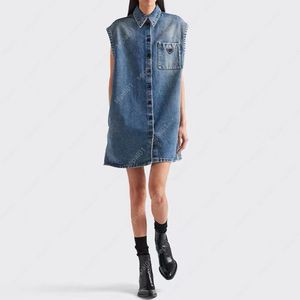 Kobiet sukienki moda Slim Denim Spódnica 23ss Summer Classic Triangle Sukienki z paskiem