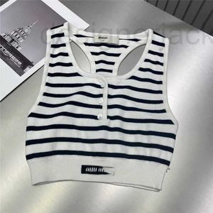 Tanques femininos Designer Camis New Sweet Bitter Girls 'Age reduzindo o temperamento Racerback Design Navy Style Navy Black Stripe de malha de malha slim pbdh