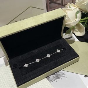 Dla projektanta Diamentowa bransoletka kobiety 4 cztery liście koniczyny urok bransolety Sier