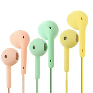 Coloful U19 Sport Auricolari cablati Cuffie Super Bass da 3,5 mm con microfono incorporato Mani con cancellazione del rumore Auricolari Cuffie musicali Apparecchi acustici all'ingrosso con pacchetto pp DHL