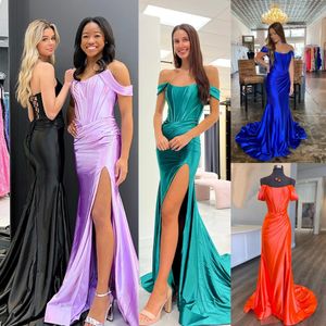 Silkeslen sträckt satin prom klänning 2k23 korsett bodice hög slitsmonterad lady preteen girl pageant klänning formell fest bröllop gäst röd capet runway svart band gala hoco