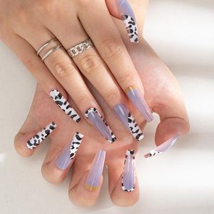 Falsche Nägel 24PCS Art Nail Matte Long Press On French Sweet Cool Girl Style Künstliche Fingernagelzubehör