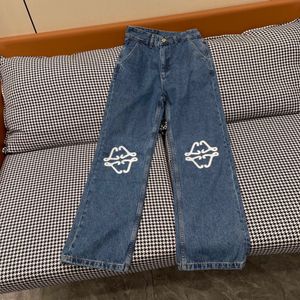 Damjeans lyxiga Designerpar drömlika estetiska Kvinnor Lösa Casual Brevbroderier Raka bomullsjeans PLUS STORLEK 5XL K048