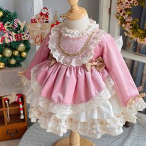 Flickans klänningar Baby Girl Spring Autumn Velvet Vintage Spanish Pompom Ball Gown Princess Lolita Dress Barn Girl Christmas Birthday Eid Dress
