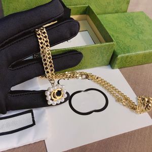 Colar de design de luxo 18k banhado a ouro aço inoxidável suéter colares gargantilha corrente pérola dupla letra pingente moda feminina acessórios de joias de casamento