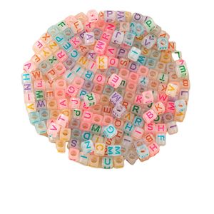 Perline sfuse 6mm per braccialetti che realizzano acrilico trasparente luce notturna lettera cubica gioielli di moda collana kit fai da te ragazze bambini artigianato perline