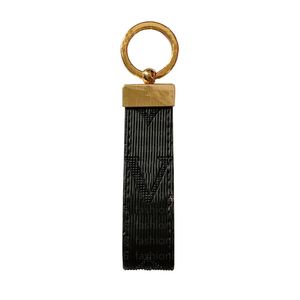 Leather Keychain Delicate Luxury Designer Keychain Unisex Available in 9 Colors fashionbelt006