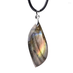 Figurine decorative Moda semplice labradorite Ciondolo a forma di foglia Quarzo naturale Pietra curativa Gioielli minerali unisex Amuleto Collane gratuite