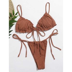 Bikinis set brasiliansk mikrobikinis 2023 mujer sexig sträng baddräkt kvinnlig veckad bikini set gul badkläder kvinnor mini baddräkt p230316