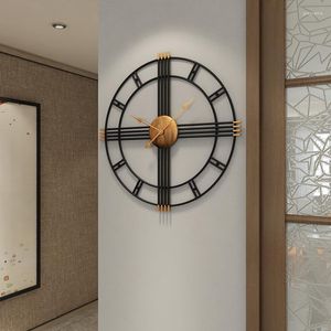 Relógios de parede Relógio simples Estilo europeu Personalidade de ferro forjado da sala de estar criativa Decoração moderna moda mudo