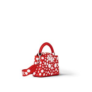 Leather handbag Single shoulder bag Women's buckle design Lining with nylon shoulder strap Red