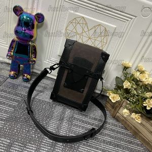 Baú vertical Mini bolsas Couro Designer CrossBody Bolsas Monogramas Alça de ombro em relevo Removível e ajustável M82077 M82070