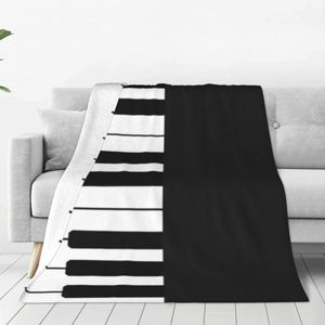 Blankets Music Theme Flannel Throw Blanket Piano Pattern Blanket King Queen Full Size for Bed Sofa Couch Music Lover Gift Super Soft Warm 230320