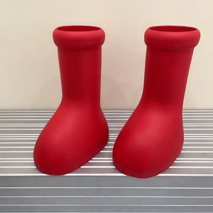 2023 Big Red Boot Mens 여성 디자이너 MSCHF 두꺼운 바닥 고무 플랫폼 Rain Bootie 대형 부츠 큰 크기 신발 부티 패션 아스트로 보이